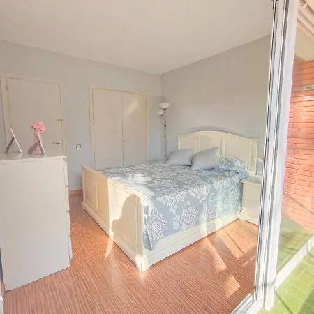 Apartamento Muy Luminoso En Segunda Linea De Mar Apartment Roda de Bera